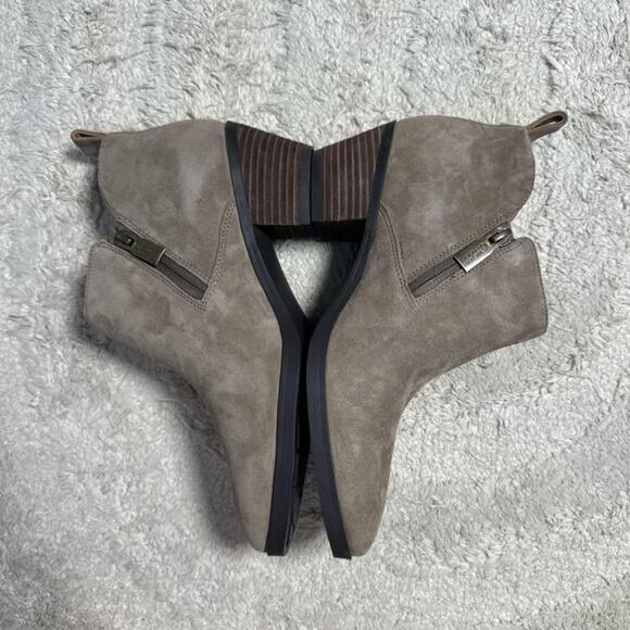 Vionic Cecily Suede Water Proof Ankle Booties - Picture 4 of 8